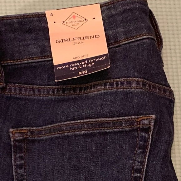 St. John's Bay Womens Mid Rise Girlfriend Jean - Picture 3 of 5